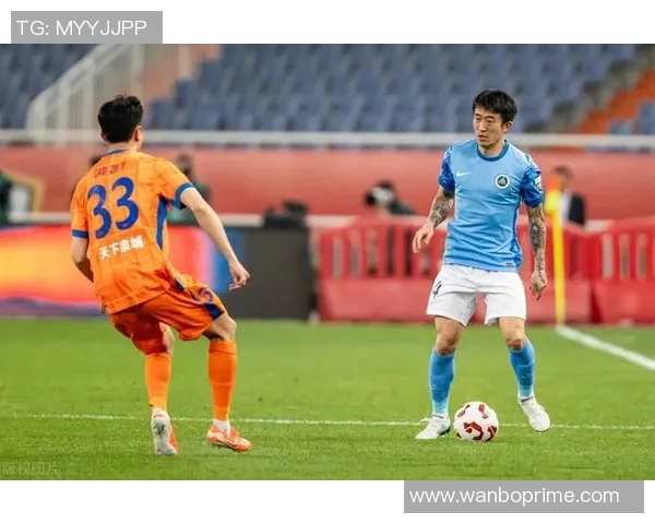 铲射自家大门乌龙失误三镇扳回一球十人新鹏城仍落后